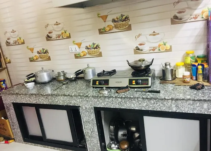 Hotel Rajdhani Visit *