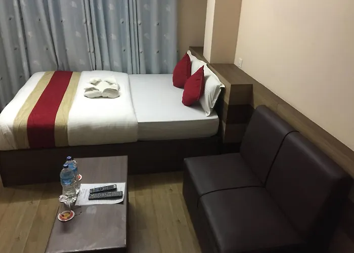 Hotel Rajdhani Visit *